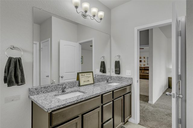 132 Cinnamon LOOP, Burnet, TX 78611