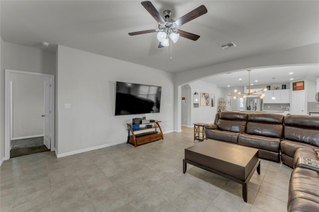 132 Cinnamon LOOP, Burnet, TX 78611