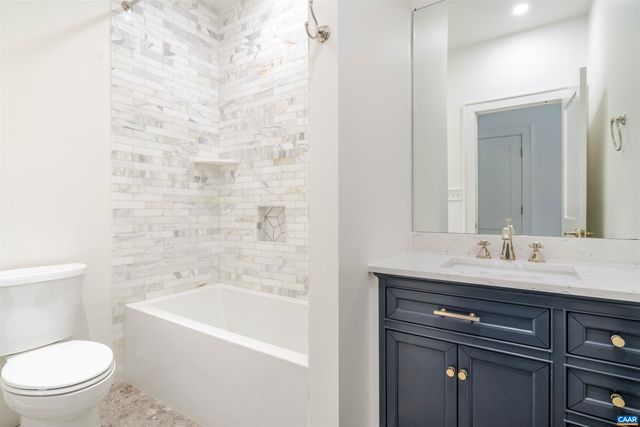 1400 BUNDORAN DR, North Garden, VA 22959