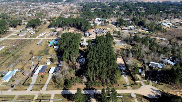 1307 County Road 3479j, Cleveland, TX 77327