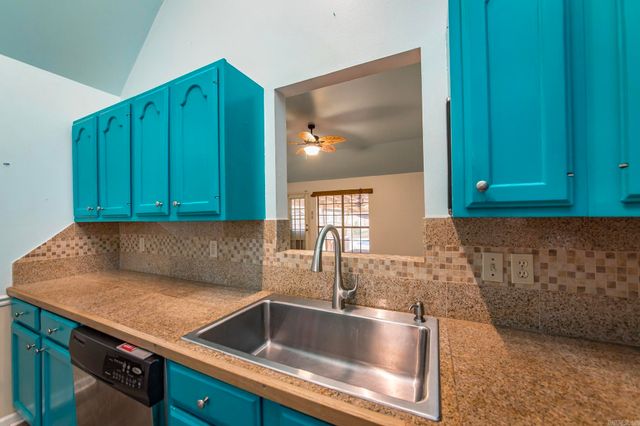 3909 Lakewood Valley Drive, North Little Rock, AR 72116