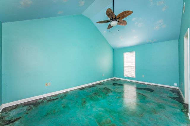 3909 Lakewood Valley Drive, North Little Rock, AR 72116