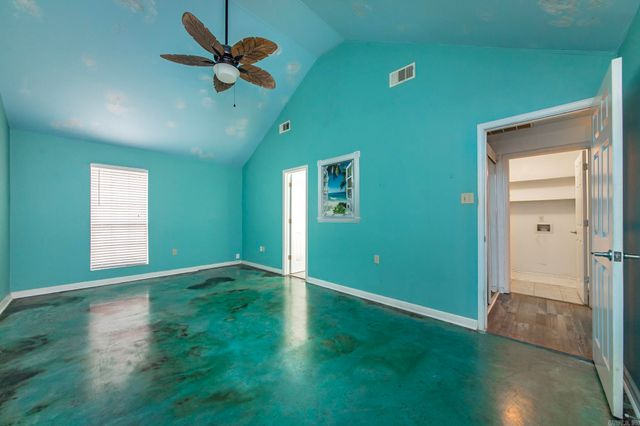 3909 Lakewood Valley Drive, North Little Rock, AR 72116