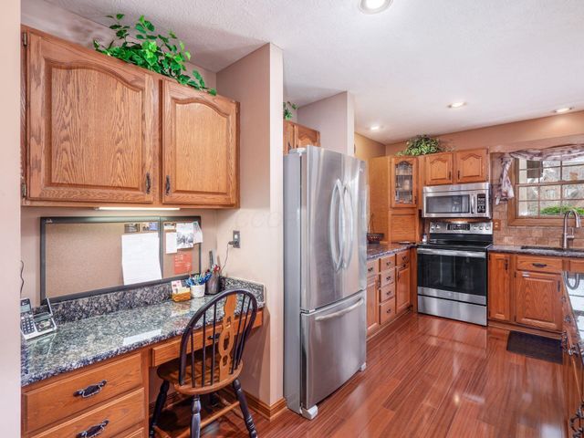 13355 Waterton Drive, Pickerington, OH 43147