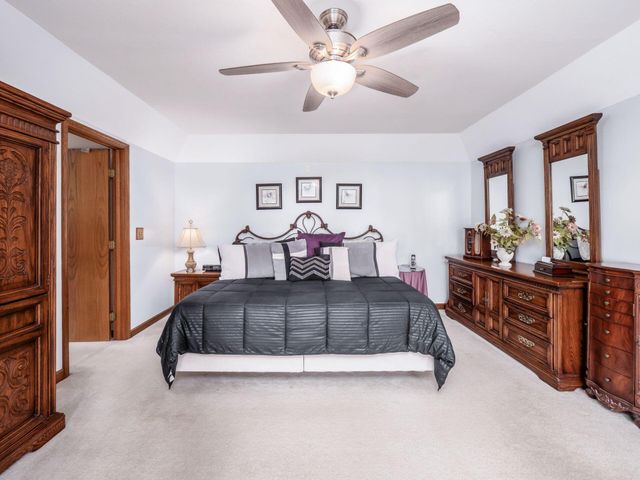 13355 Waterton Drive, Pickerington, OH 43147