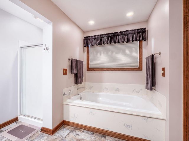 13355 Waterton Drive, Pickerington, OH 43147