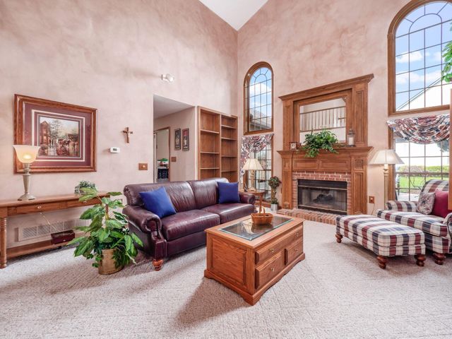 13355 Waterton Drive, Pickerington, OH 43147