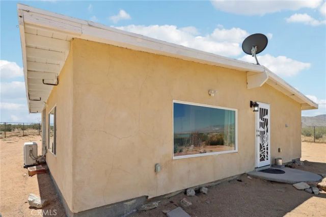51474 Mills Road, Landers, CA 92285
