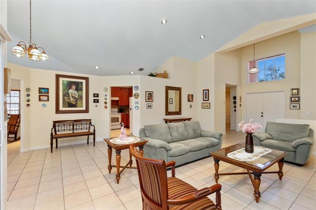 1041 SW Cedar Falls Drive, Weston, FL 33327