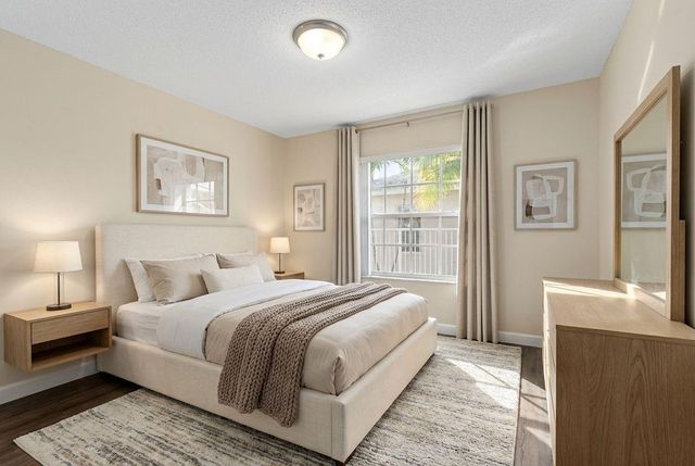 1041 SW Cedar Falls Drive, Weston, FL 33327