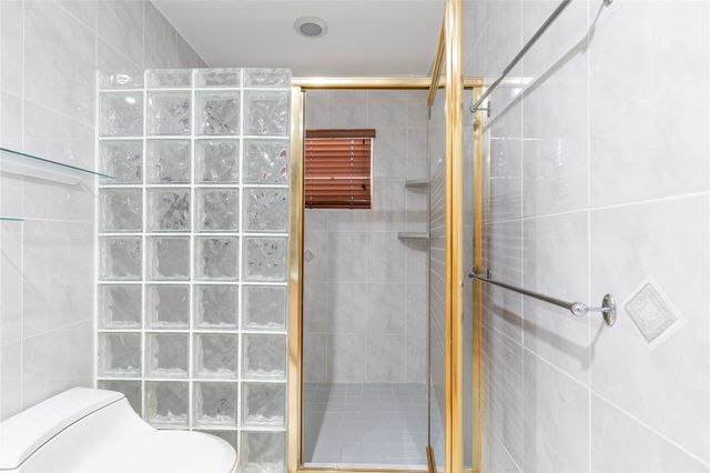 1041 SW Cedar Falls Drive, Weston, FL 33327