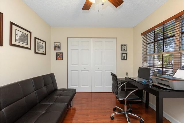 1041 SW Cedar Falls Drive, Weston, FL 33327