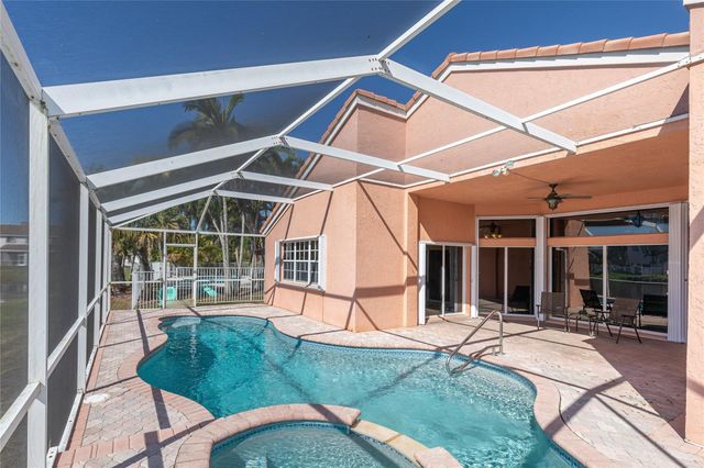 1041 SW Cedar Falls Drive, Weston, FL 33327
