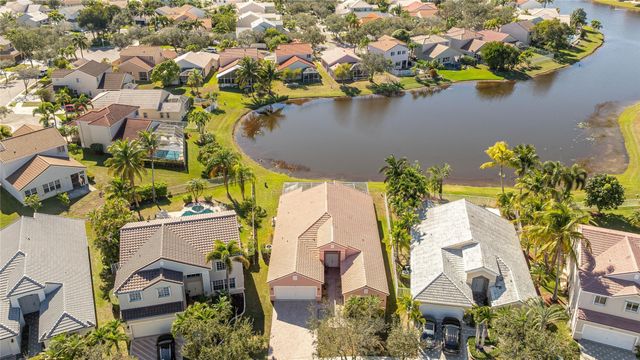 1041 SW Cedar Falls Drive, Weston, FL 33327