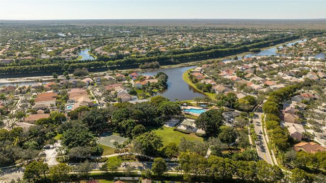 1041 SW Cedar Falls Drive, Weston, FL 33327