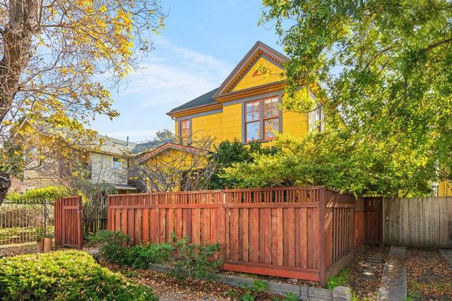 1726 Parker St 2, Berkeley, CA 94703