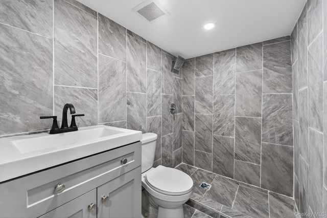 191-44 113th Avenue, Saint Albans, NY 11412