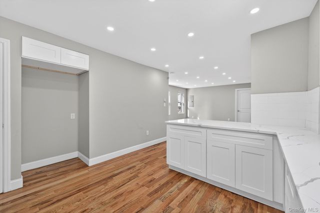 191-44 113th Avenue, Saint Albans, NY 11412