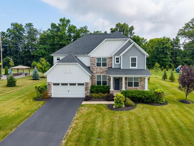 6543 Brookview Manor Drive, Galena, OH 43021