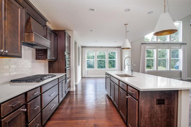6543 Brookview Manor Drive, Galena, OH 43021