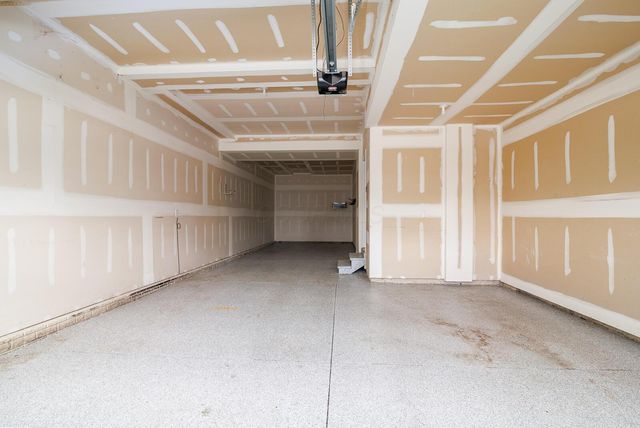 6543 Brookview Manor Drive, Galena, OH 43021