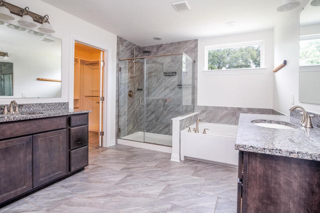 6543 Brookview Manor Drive, Galena, OH 43021