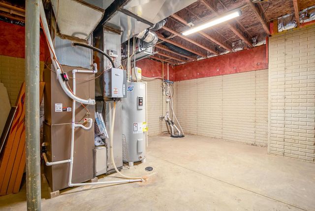 6543 Brookview Manor Drive, Galena, OH 43021