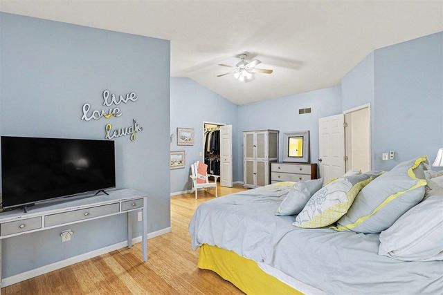 17871 N Fruitport Road, Spring Lake, MI 49456