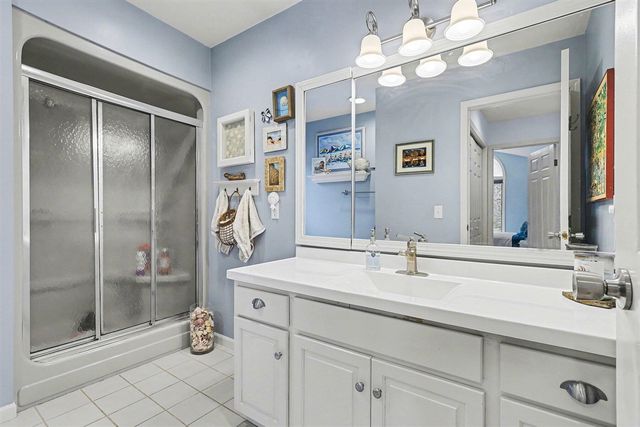 17871 N Fruitport Road, Spring Lake, MI 49456