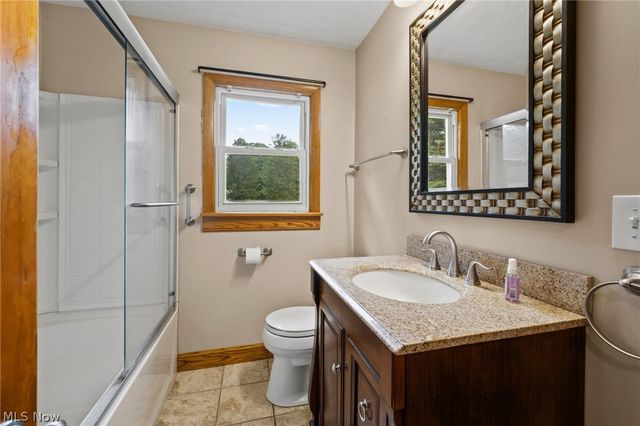 1409 Elm Grove Avenue, Akron, OH 44312