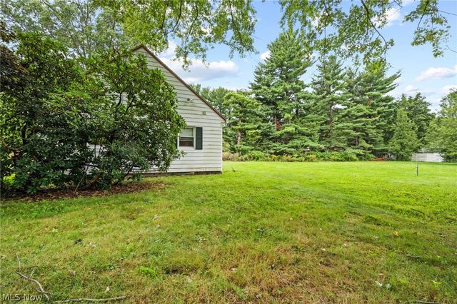 1409 Elm Grove Avenue, Akron, OH 44312