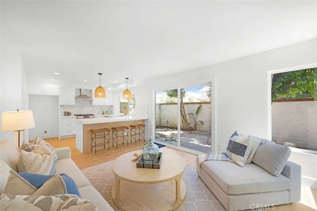 2578 Calle Barcelona, Tustin, CA 92782