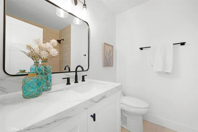 2578 Calle Barcelona, Tustin, CA 92782