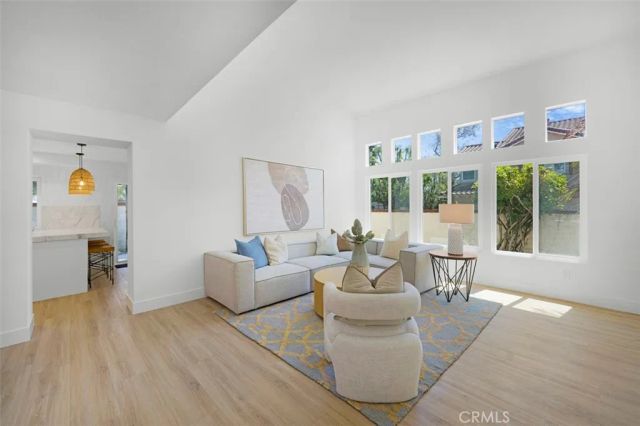 2578 Calle Barcelona, Tustin, CA 92782
