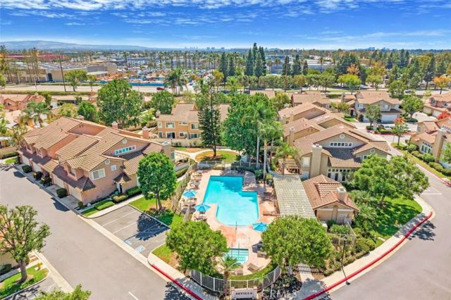 2578 Calle Barcelona, Tustin, CA 92782