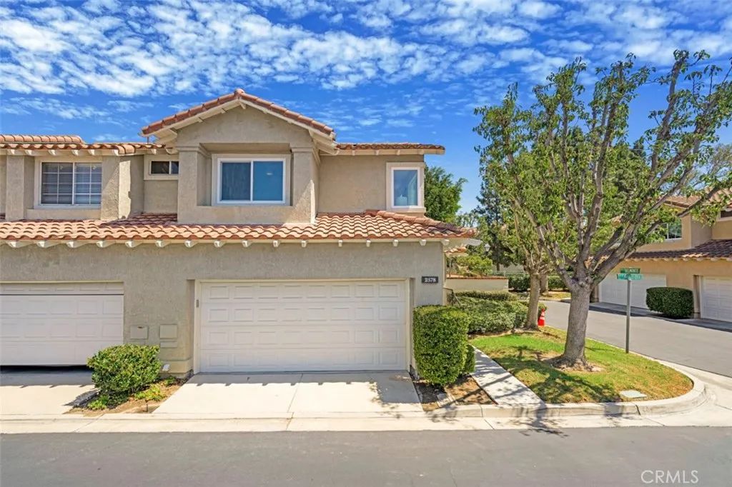 2578 Calle Barcelona, Tustin, CA 92782