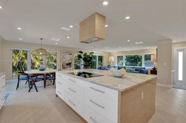 1673 Bel Air Ave, Lauderdale By The Sea, FL 33062