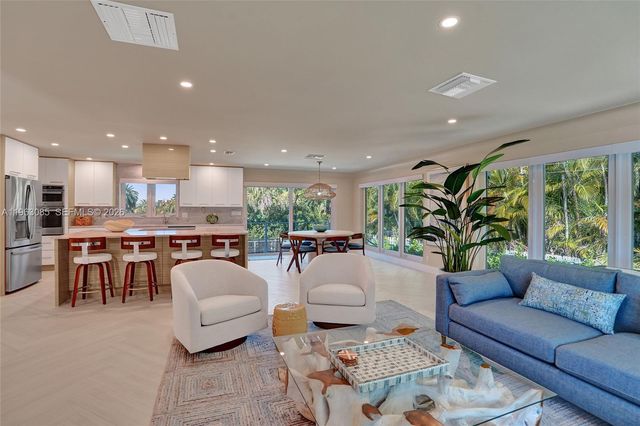 1673 Bel Air Ave, Lauderdale By The Sea, FL 33062