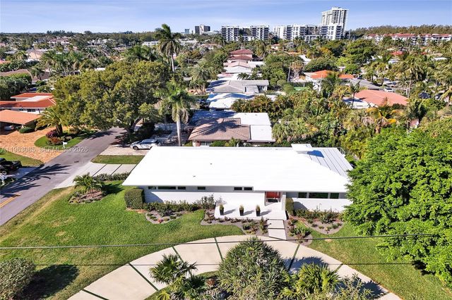 1673 Bel Air Ave, Lauderdale By The Sea, FL 33062