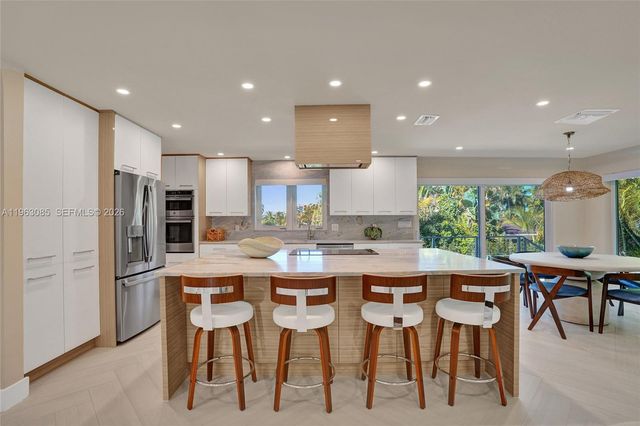 1673 Bel Air Ave, Lauderdale By The Sea, FL 33062