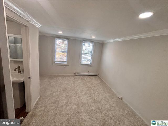 258 BROWN ST, Tamaqua, PA 18252