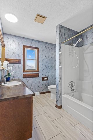 31182 County Road 2, Saint Joseph, MN 56374