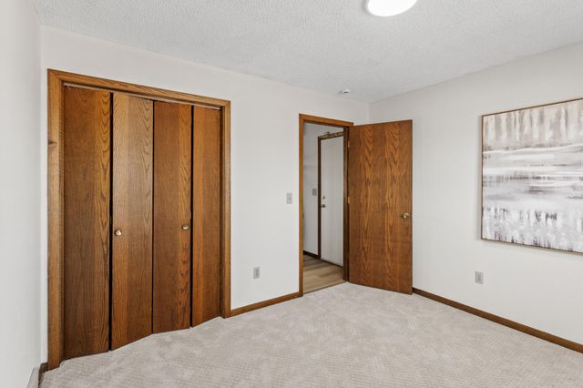 31182 County Road 2, Saint Joseph, MN 56374