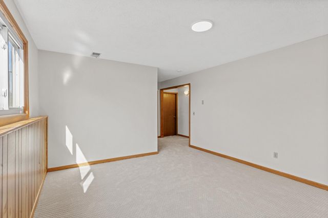 31182 County Road 2, Saint Joseph, MN 56374