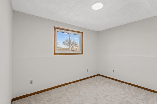 31182 County Road 2, Saint Joseph, MN 56374