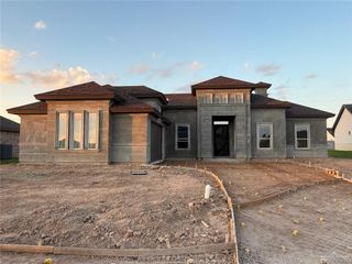 813 Lariat Street, Mission, TX 78572