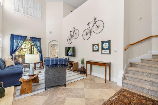 4926 ANNISTON CIRCLE, Tampa, FL 33647