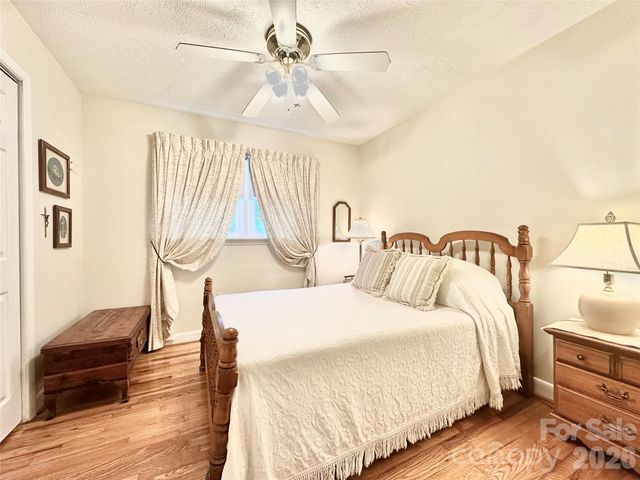 1577 Catawba Terrace, Lenoir, NC 28645