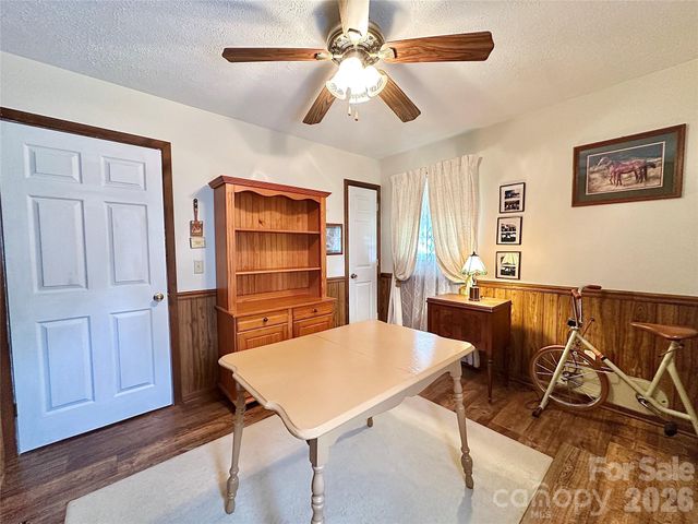 1577 Catawba Terrace, Lenoir, NC 28645