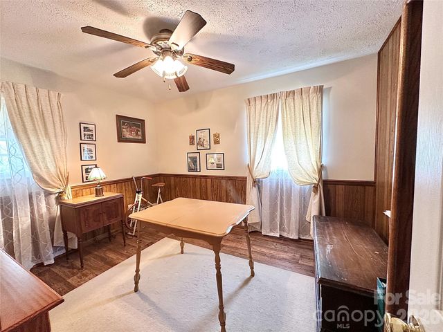 1577 Catawba Terrace, Lenoir, NC 28645
